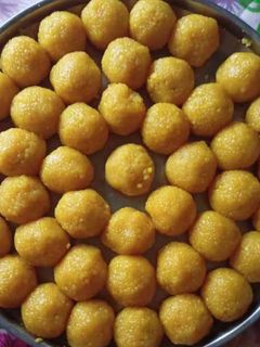 আম নারকেল সন্দেশ (Aam narkel sandesh recipe in Bengali) রেসিপির প্রধান ছবি