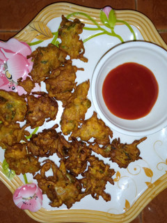 A picture of Pyaaz ke Pakore.