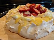 A picture of lemon curd meringue