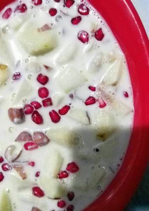 A picture of Fruit custard.
