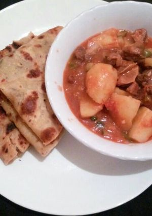 A picture of Stewed Beef and Chapati.