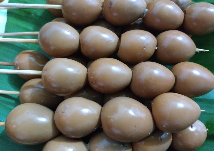 Gampangnya Menyajikan Sate telur puyuh Lezat - KataUcap