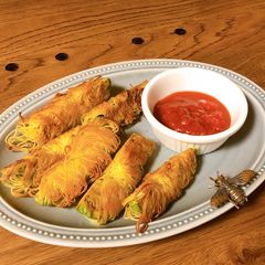 A picture of ★Crispy avocado with tomato sauce★.