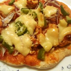 A picture of Chicken Fajita pizza😀🍕.