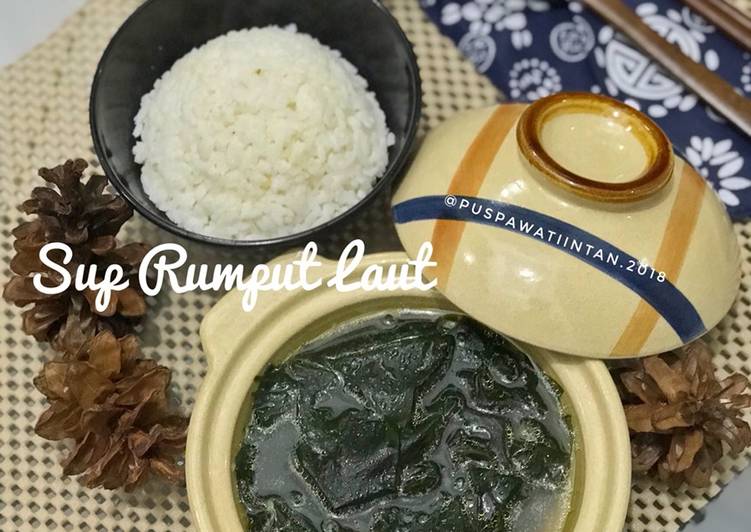 Sup Rumput Laut (Miyeok Guk)
