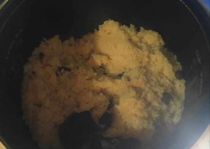 Cara Gampang Membuat Nasi Minyak Anti Gagal