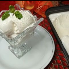 A picture of White ice cream.