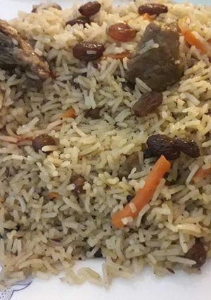 A picture of Kabli pulao.