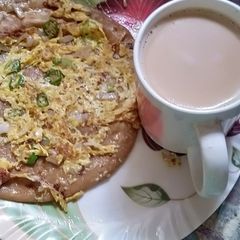 A picture of Anday Wala pratha.