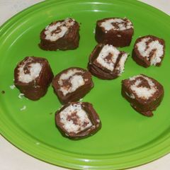 A picture of 5minutes snack  No Bake Swiss Roll.