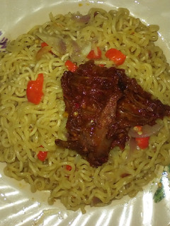 A picture of Noodles.
