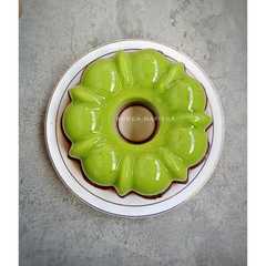 A picture of Puding lumut daun katuk.