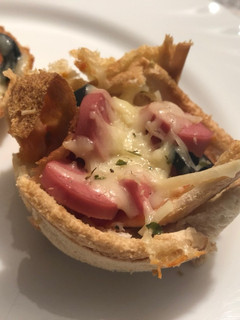Una foto de Mini pizzas de pan blando 🍕