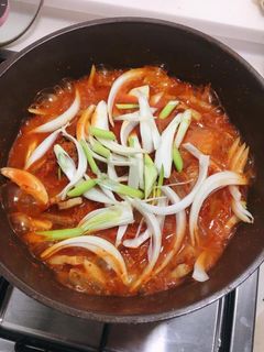 รูปของ กิมจิจีเก แกงกิมจิแบบง่ายๆและอร่อยจากแม่ย่าคนเกาหลีคะ