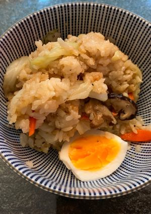 高麗菜飯（電鍋料理） 的食譜成品照片
