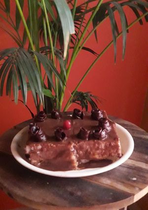 ব্রেড   চকলেট বিস্কুট কেক(Bread  chocolate biscuit cake recipe in bengali) রেসিপির প্রধান ছবি
