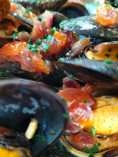 Una foto de Mejillones en salsa