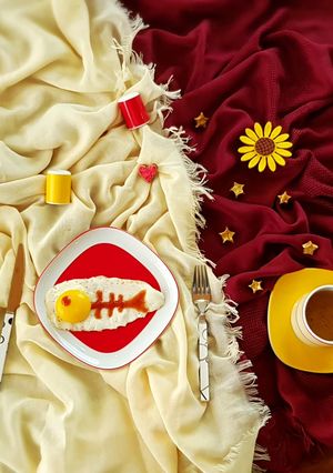 عکسی از دستور نیمروی ماهی مرده🍳
