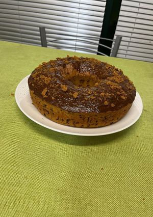 Una foto de Bizcocho cubierto de chocolate y lotus