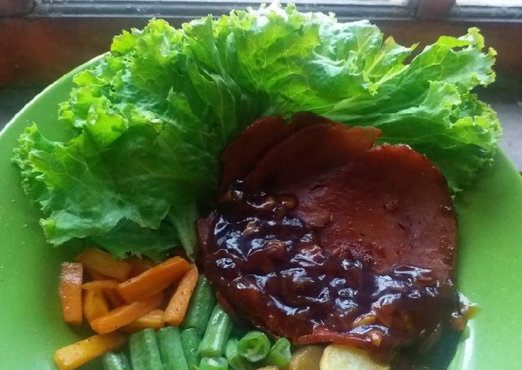 Steak Daging dengan Saus Steak (Brown Sauce) recook mbak Sri