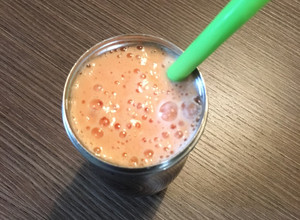 Una foto de Batido de Papaya sin Lactosa (smoothie)