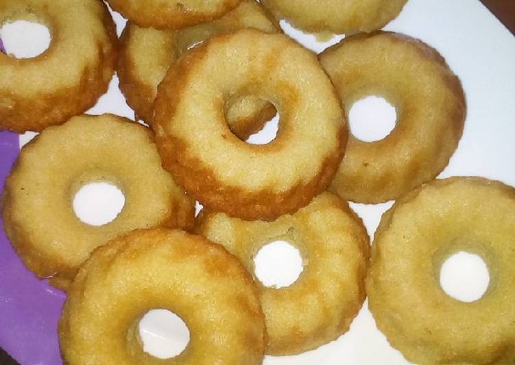 Steps to Make Perfect Baked Doughnuts