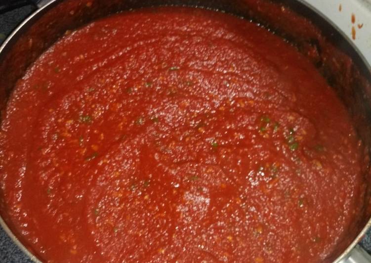 Sweet and spicy chilli sauce Sweet and spicy chilli sauce