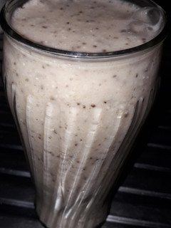 Una foto de Bebida de avena con chía 🥛