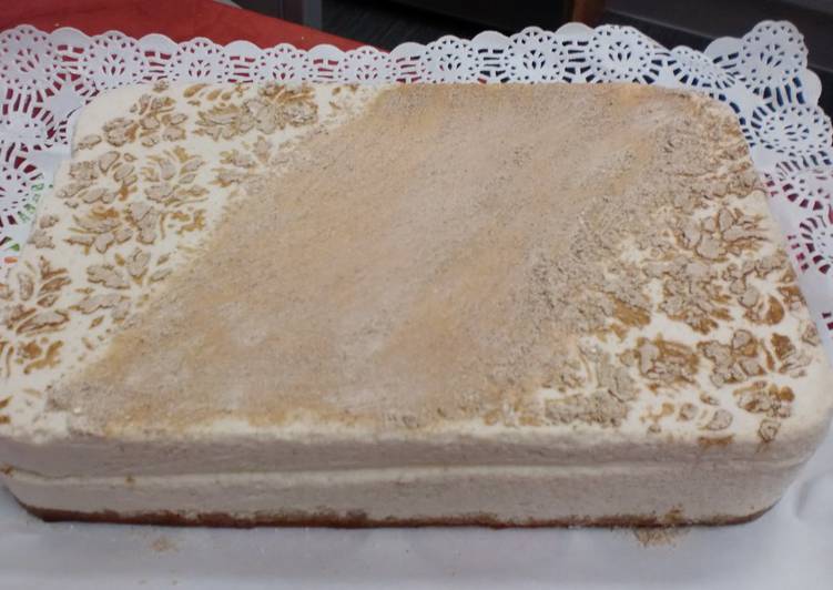 Tarta mouse de leche merengada