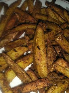 आलू की भुजिया (aloo ki bhujiya recipe in Hindi) रेसिपी मुख्य फोटो