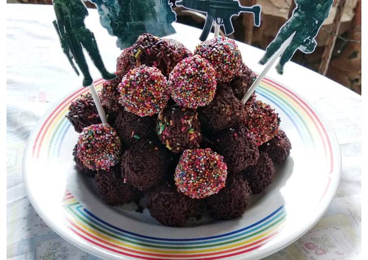 Cara termudah untuk Musim Semi Enak25. 🍫⚽ Choco Regal Balls Tower ⚽🍫