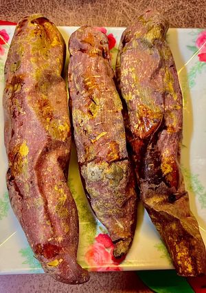 صورة لوصفة بطاطا مشوية في القلاية الهوائية 🥔