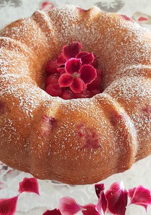 A picture of Vanilla Yogurt and Raspberry Bundt Cake.