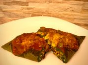 Una foto de relleno de pollo para crepes