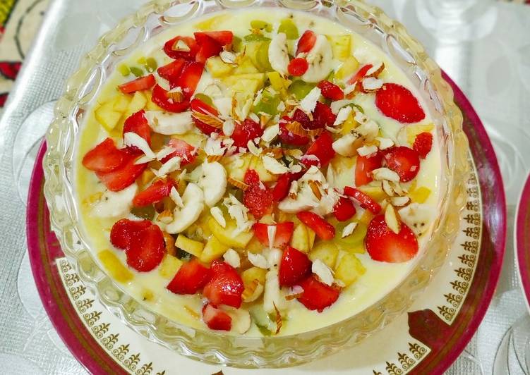 Easiest Way to Prepare Super Quick Homemade Vanilla Fruit Custard