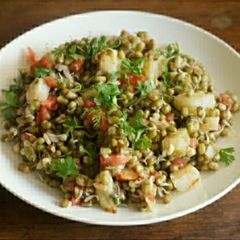 A picture of Sprout chaat.
