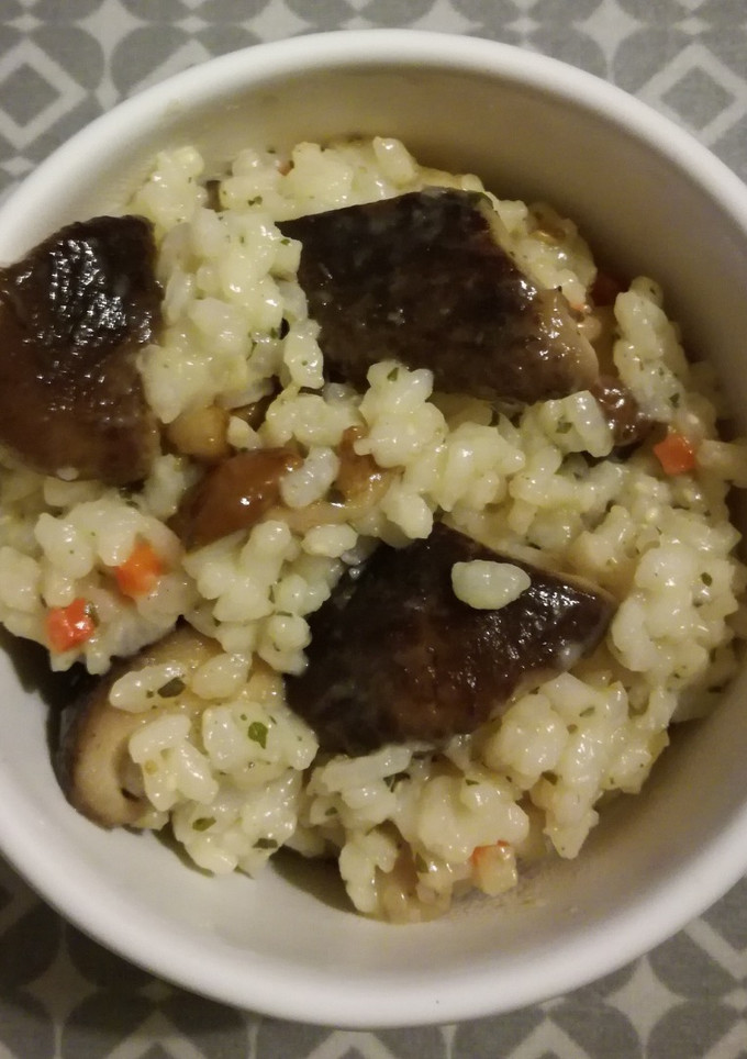 Una foto de Arroz con setas