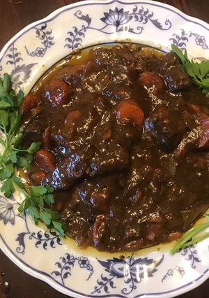 A picture of California Farm Beer Braised Beef.