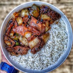 A picture of Beef In Black Bean Sauce.