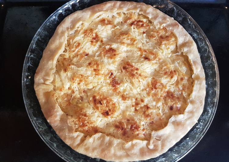 Step-by-Step Guide to Make Ultimate Torta salata porri, cotto e scamorza