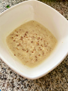 Una foto de Dressing light de Yoghurt & Mostaza