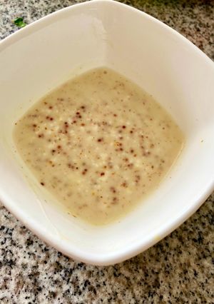 Una foto de Dressing light de Yoghurt & Mostaza