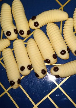 Foto resep Kue kering ulat 3 bahan teflon