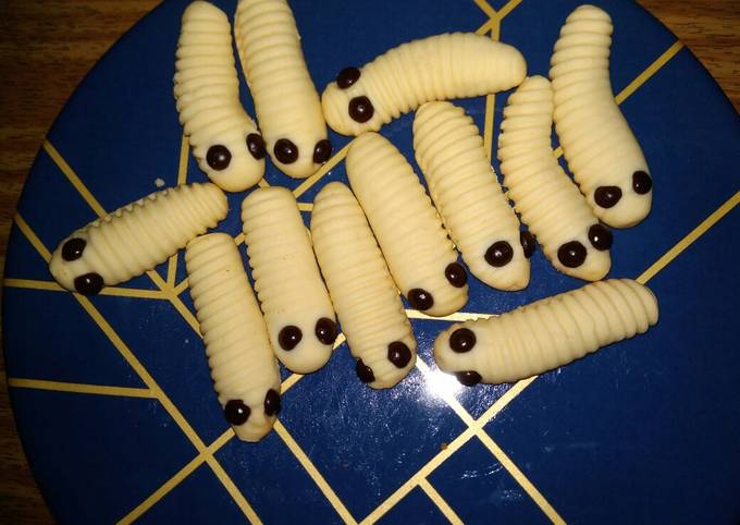 kue kering ulat 3 bahan teflon - resepenakbgt.com