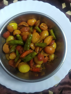 करौंदा हरी मिर्च का इंस्टेंट आचार (karonda hari mirch ka instant achar reicpe in Hindi) रेसिपी मुख्य फोटो