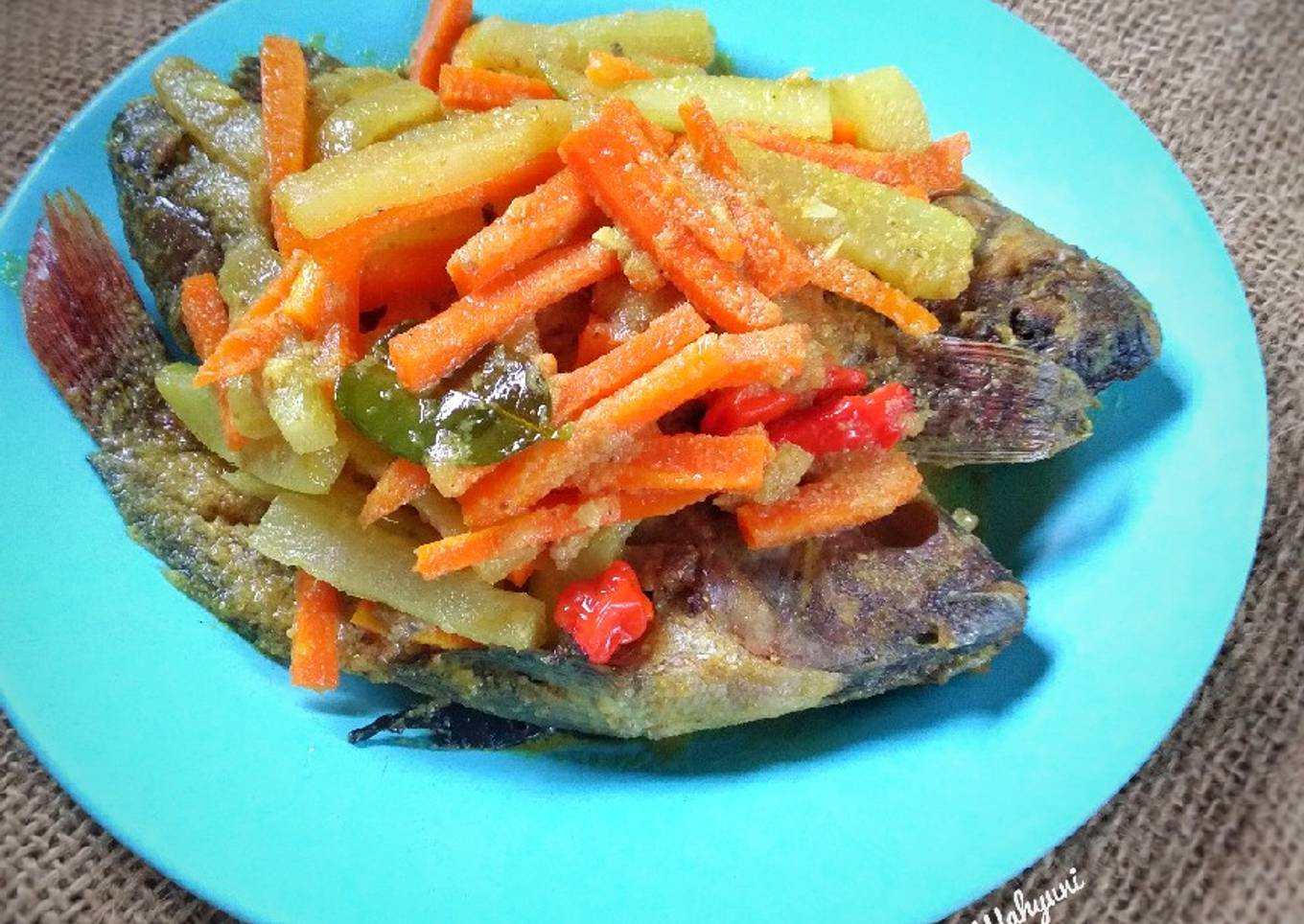 Ikan Mujair Acar Kuning (gurih, asam & segar)