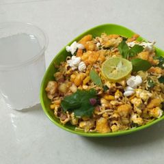A picture of Popcorn chaat.
