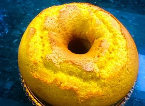 Foto de Bolo de cenoura pequeno e delicioso