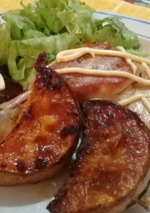 Una foto de Pata muslo al horno de pollo