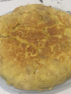 Una foto de Tortilla española sin cebolla